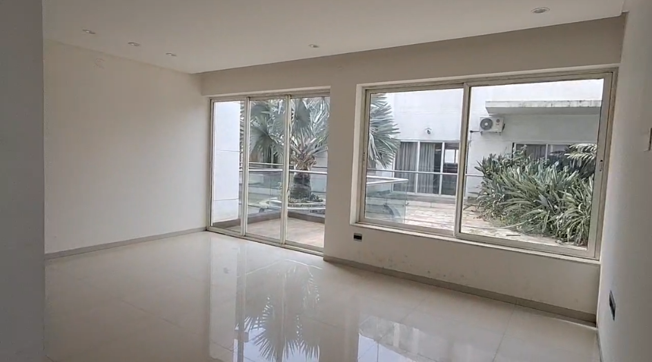 Pharande-Puneville-Internal-Living-Room